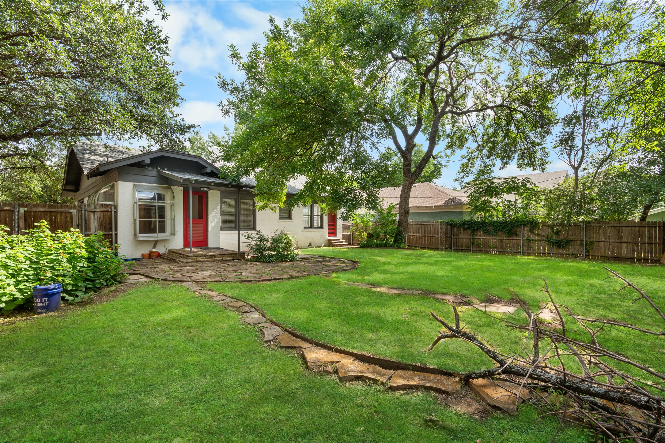 1921 Ben Hall Court Fort Worth TX 76110