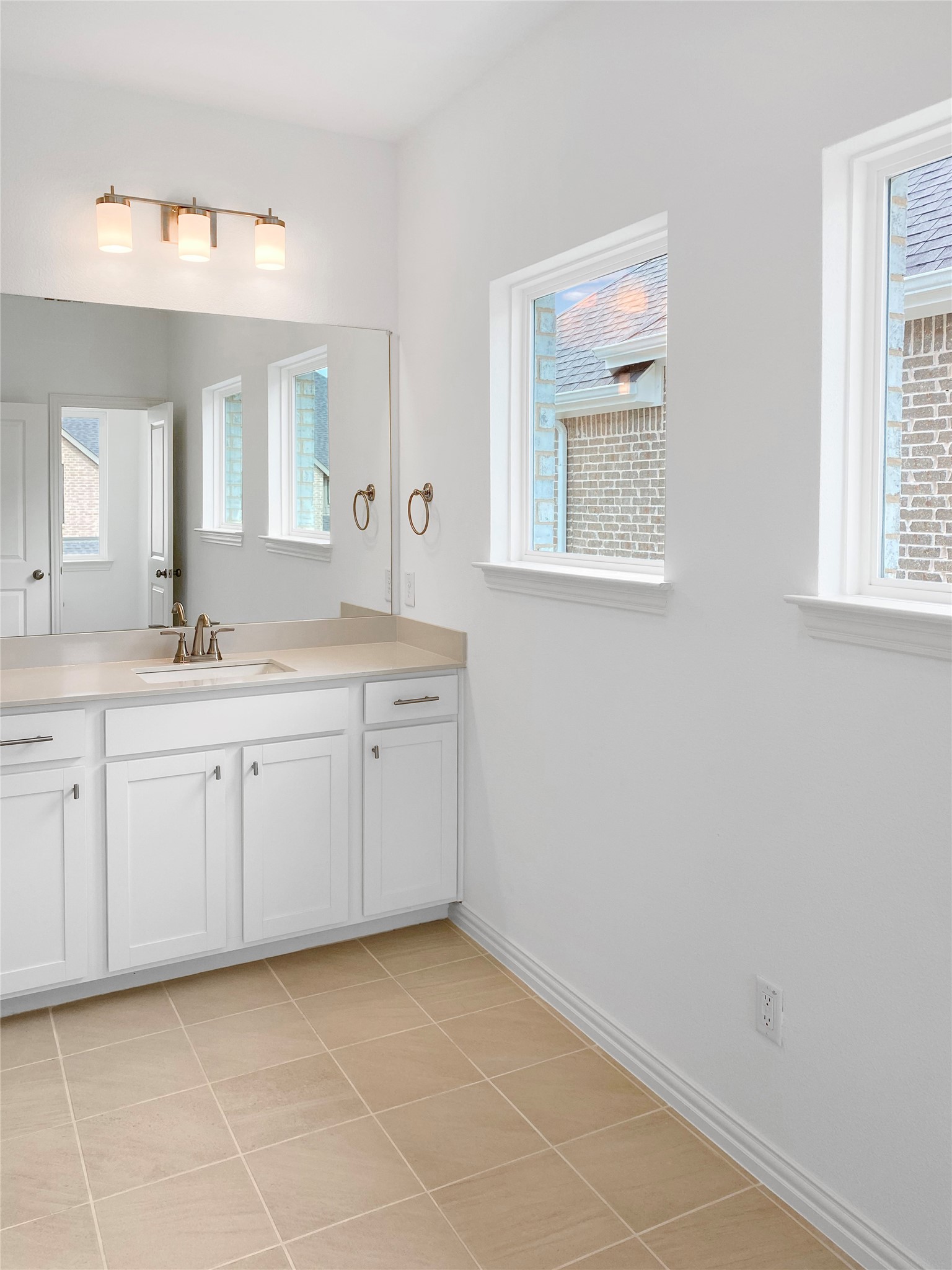 3740 Pierce Lane Grand Prairie TX 75052