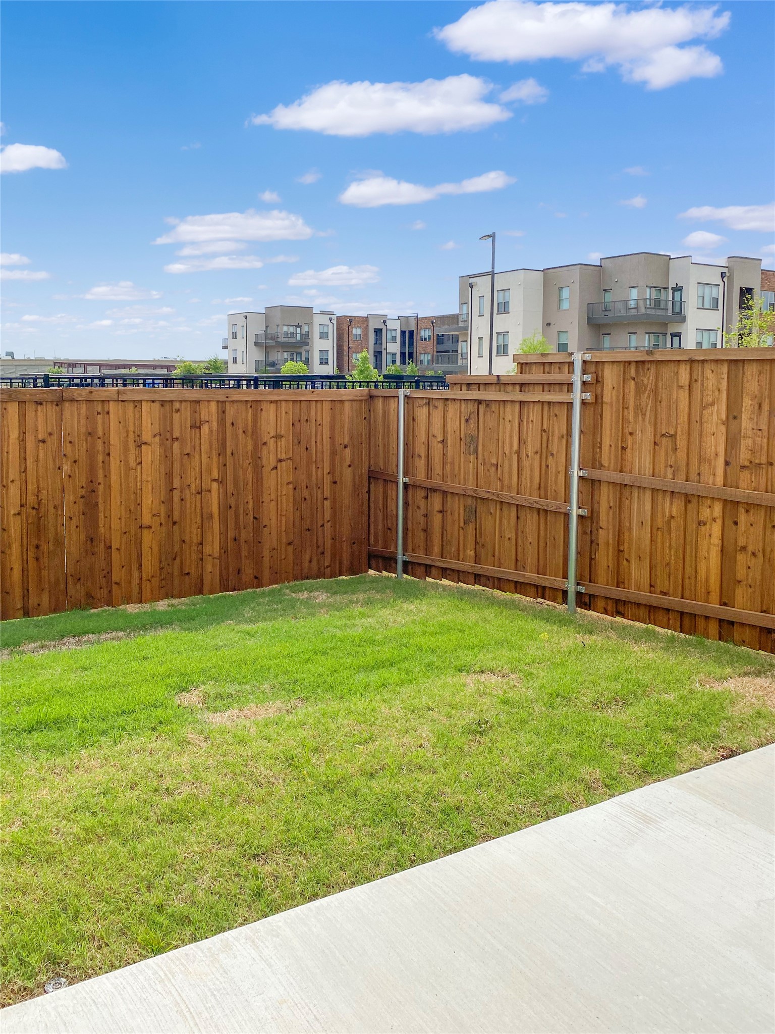 3740 Pierce Lane Grand Prairie TX 75052