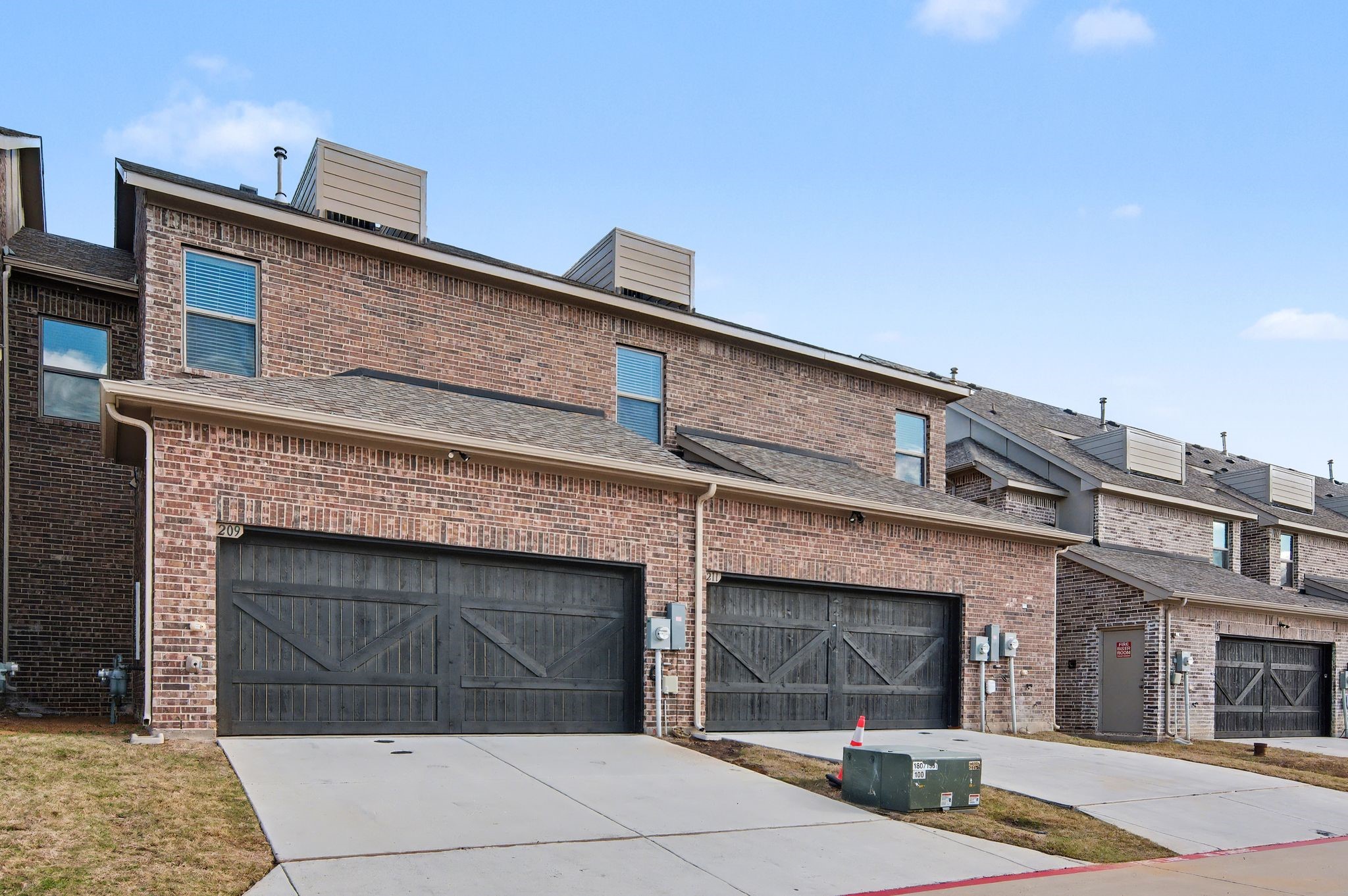 209 Suma Drive Euless TX 76040
