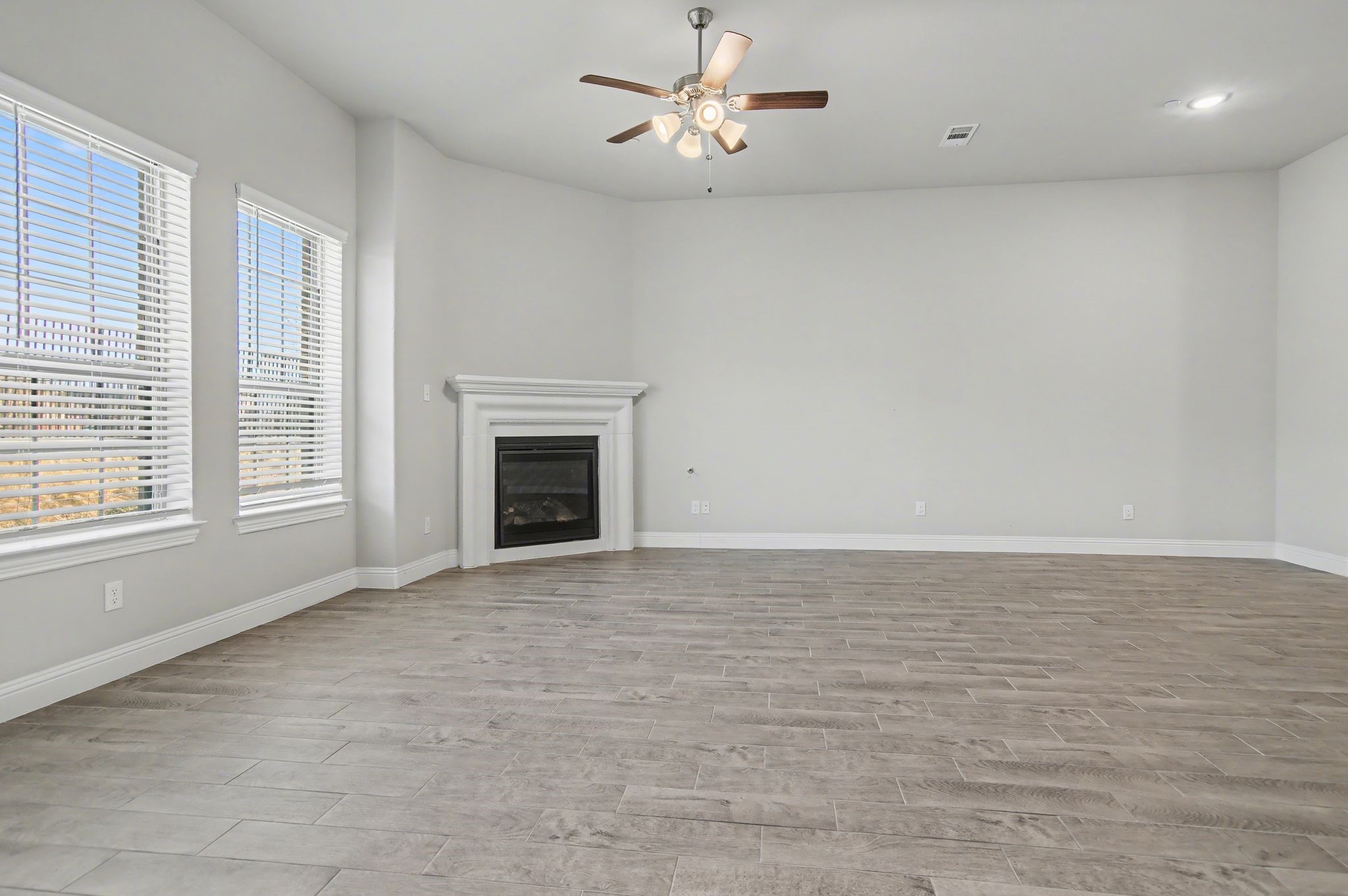 209 Suma Drive Euless TX 76040