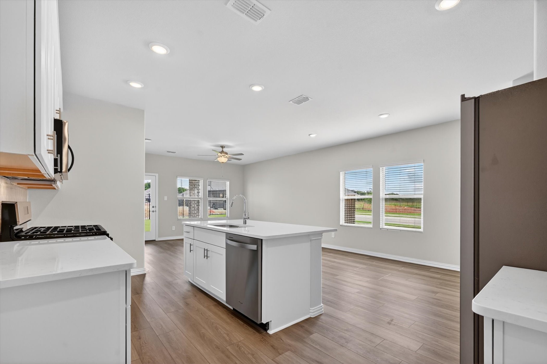 1402 Bridgestone Drive Princeton TX 75071