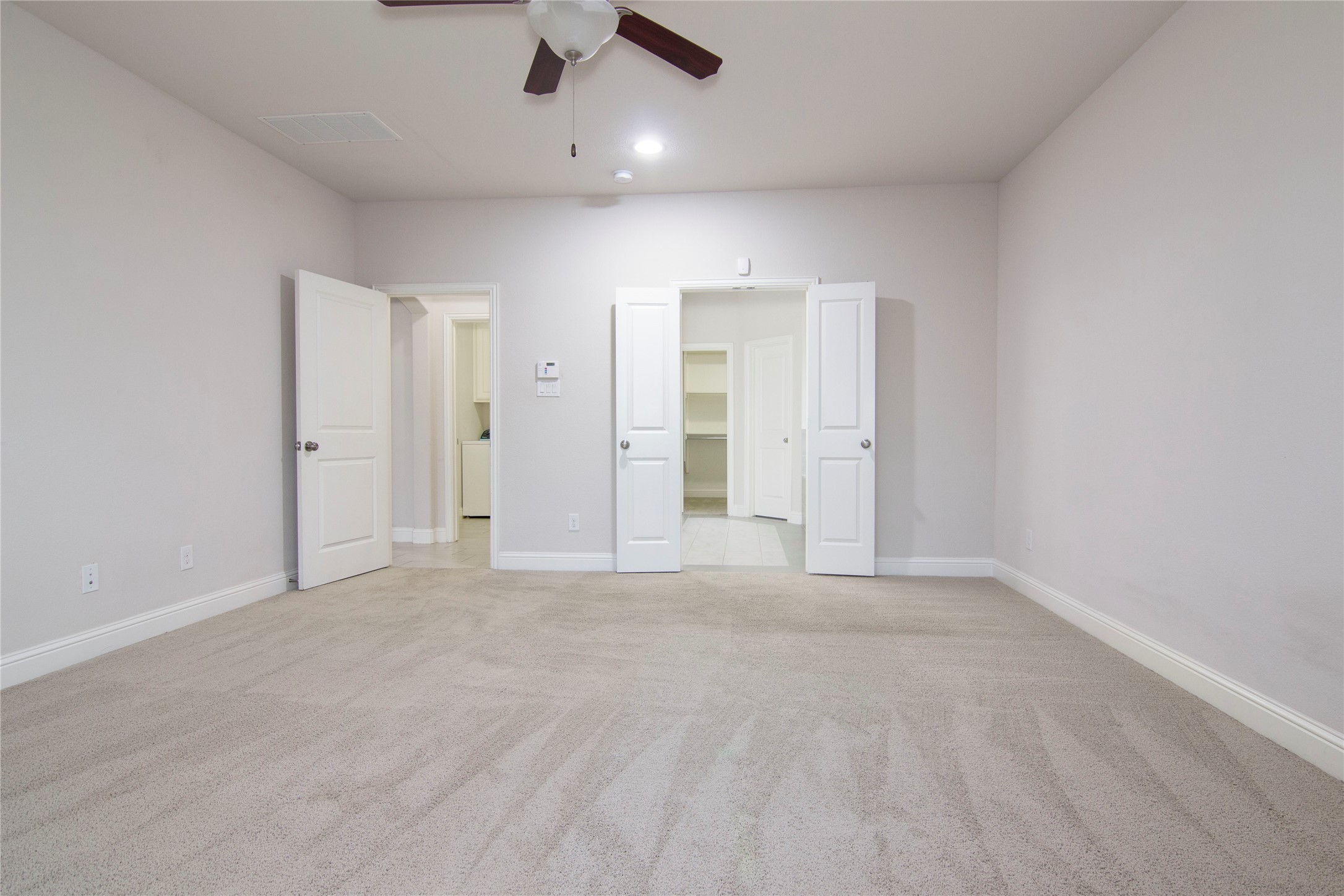 604 Winehart Street Lewisville TX 75056