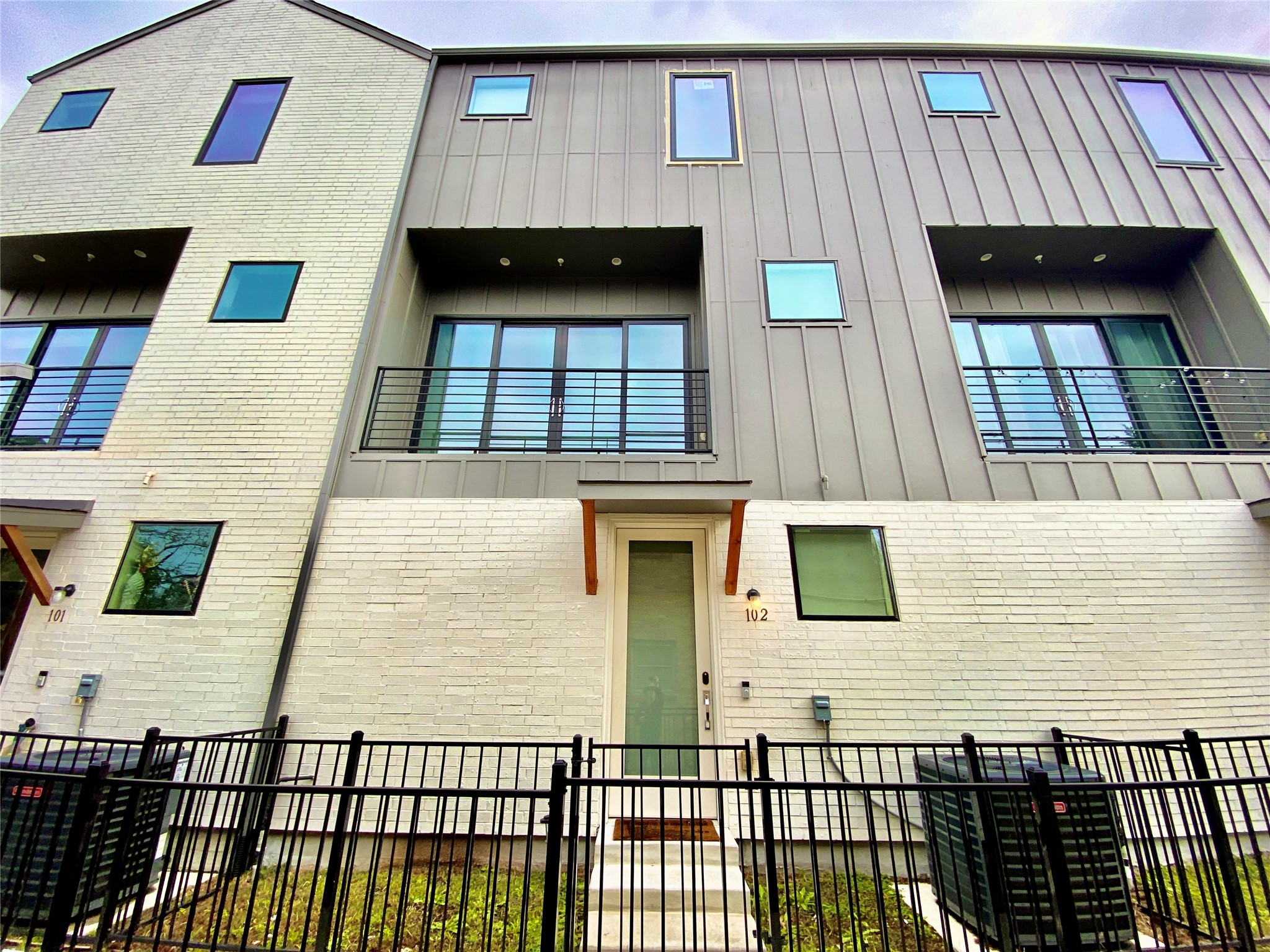 6022 Lewis Street Dallas TX 75206