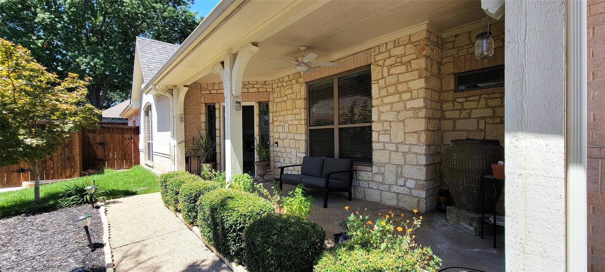 1904 Thompson Court Flower Mound TX 75028