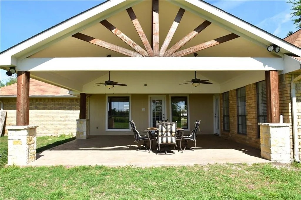 16 Lee Circle Heath TX 75032