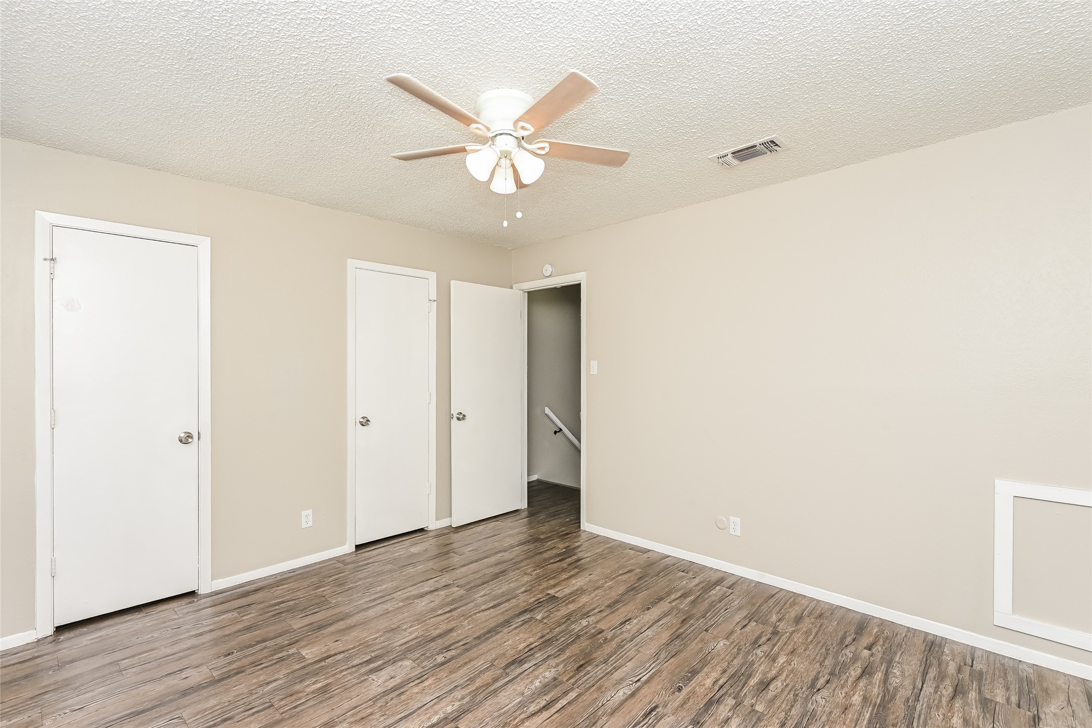 3801-3807 Coates Circle Benbrook TX 76116