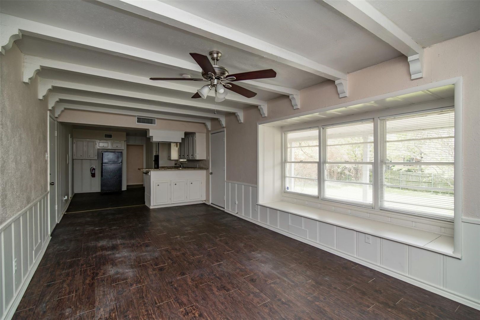 1604 Weiler Boulevard Fort Worth TX 76112