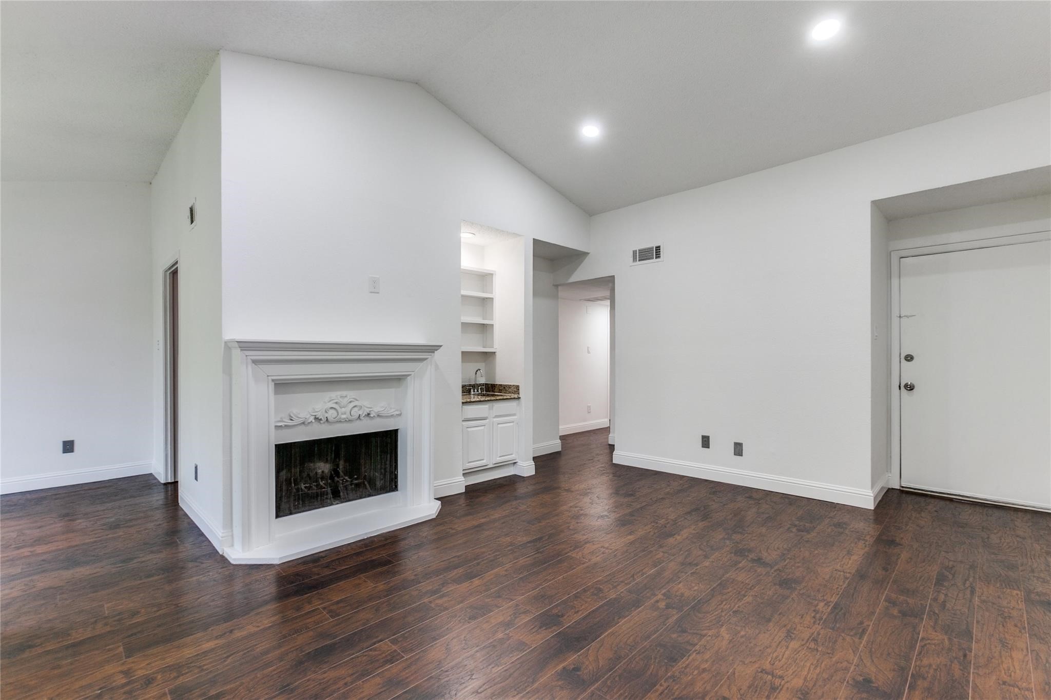 9801 Royal Lane Dallas TX 75231