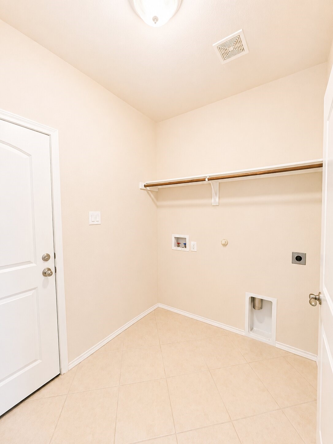 1045 Cydnie Street Kennedale TX 76060