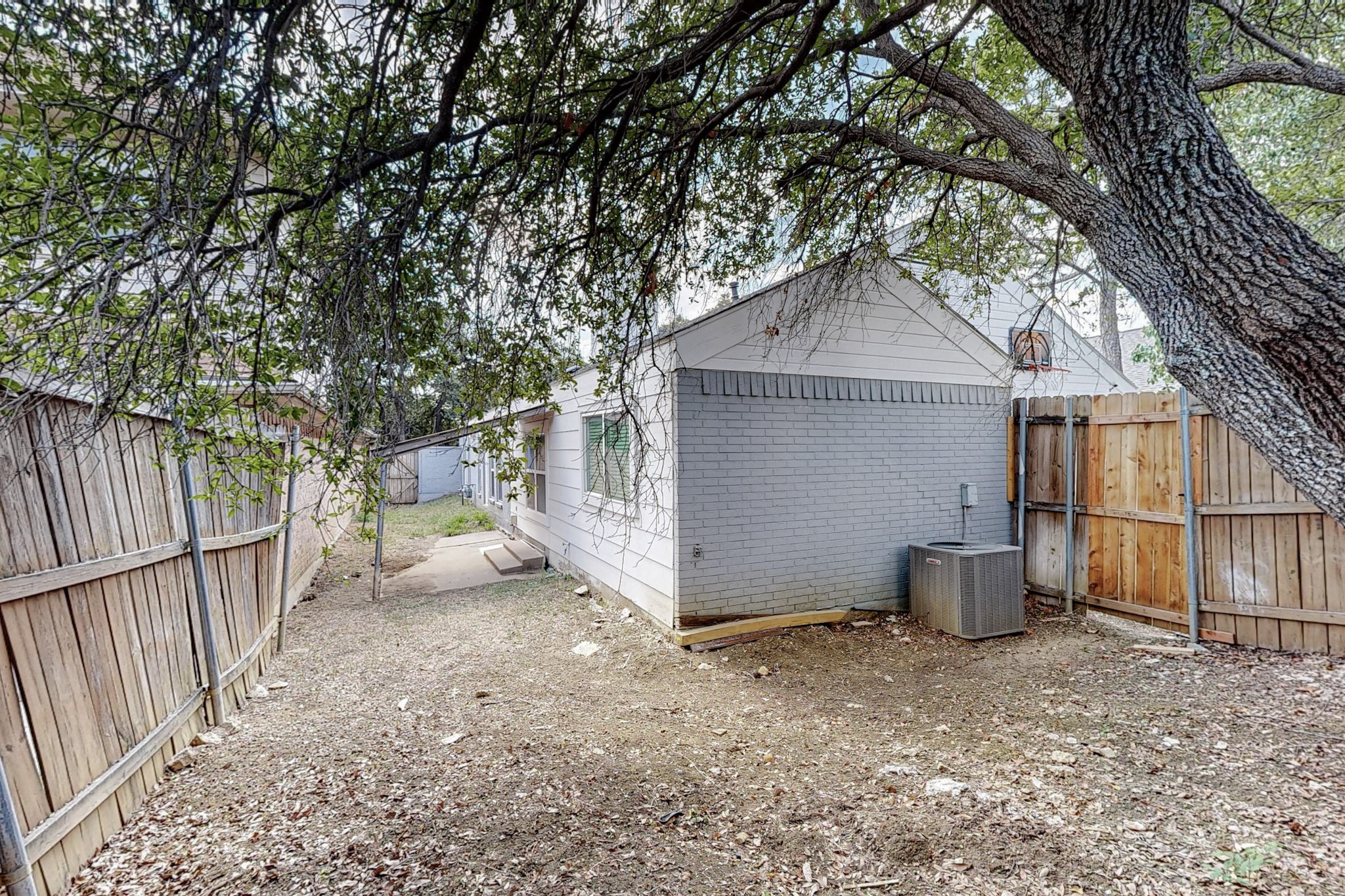 4017 La Costa Court Irving TX 75038