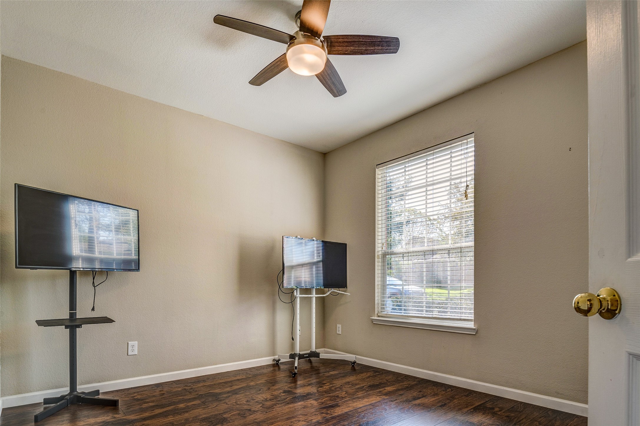 1541 Cliff Creek Drive Allen TX 75002