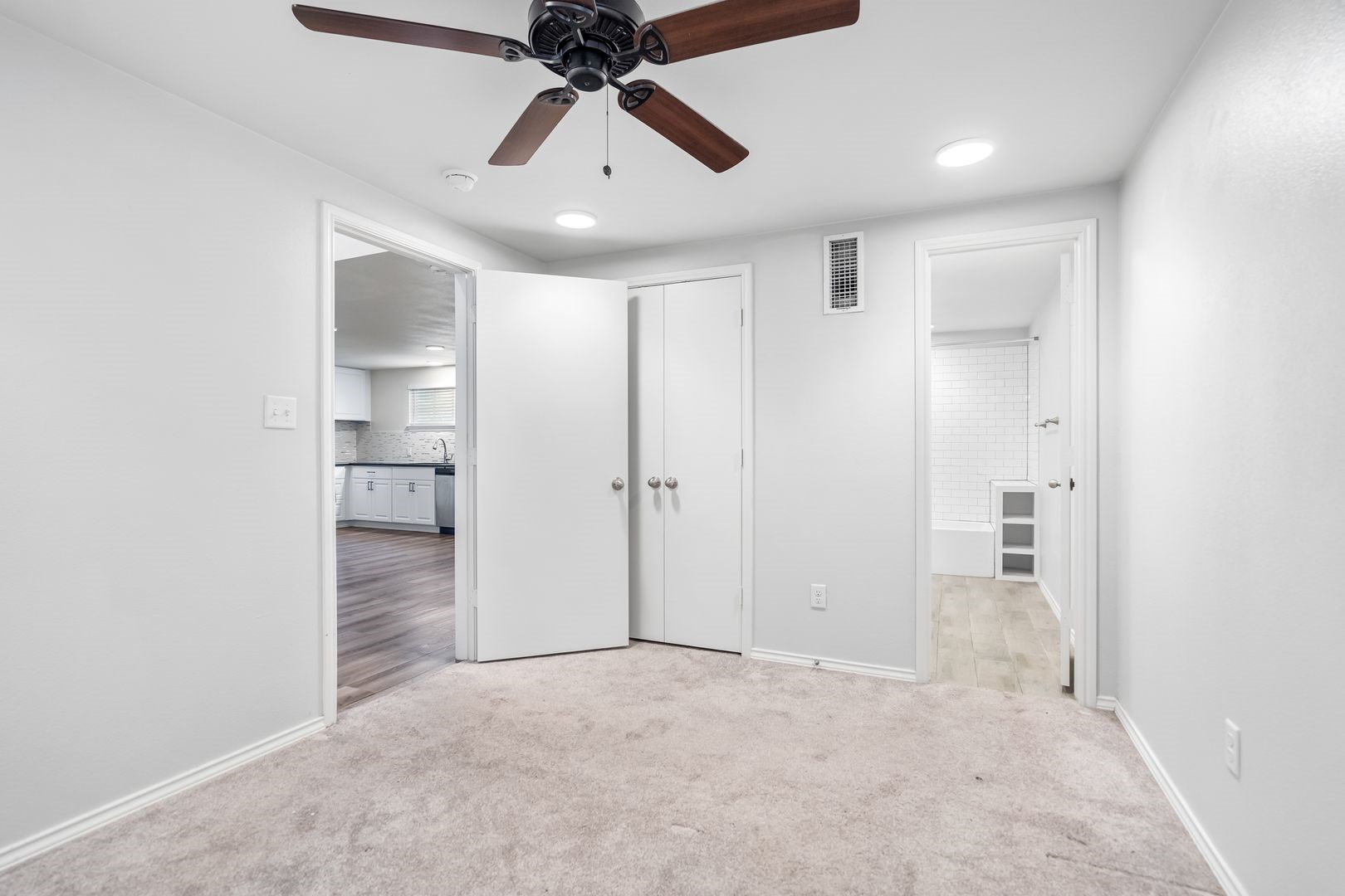 2208 W Rosedale Street S Fort Worth TX 76110