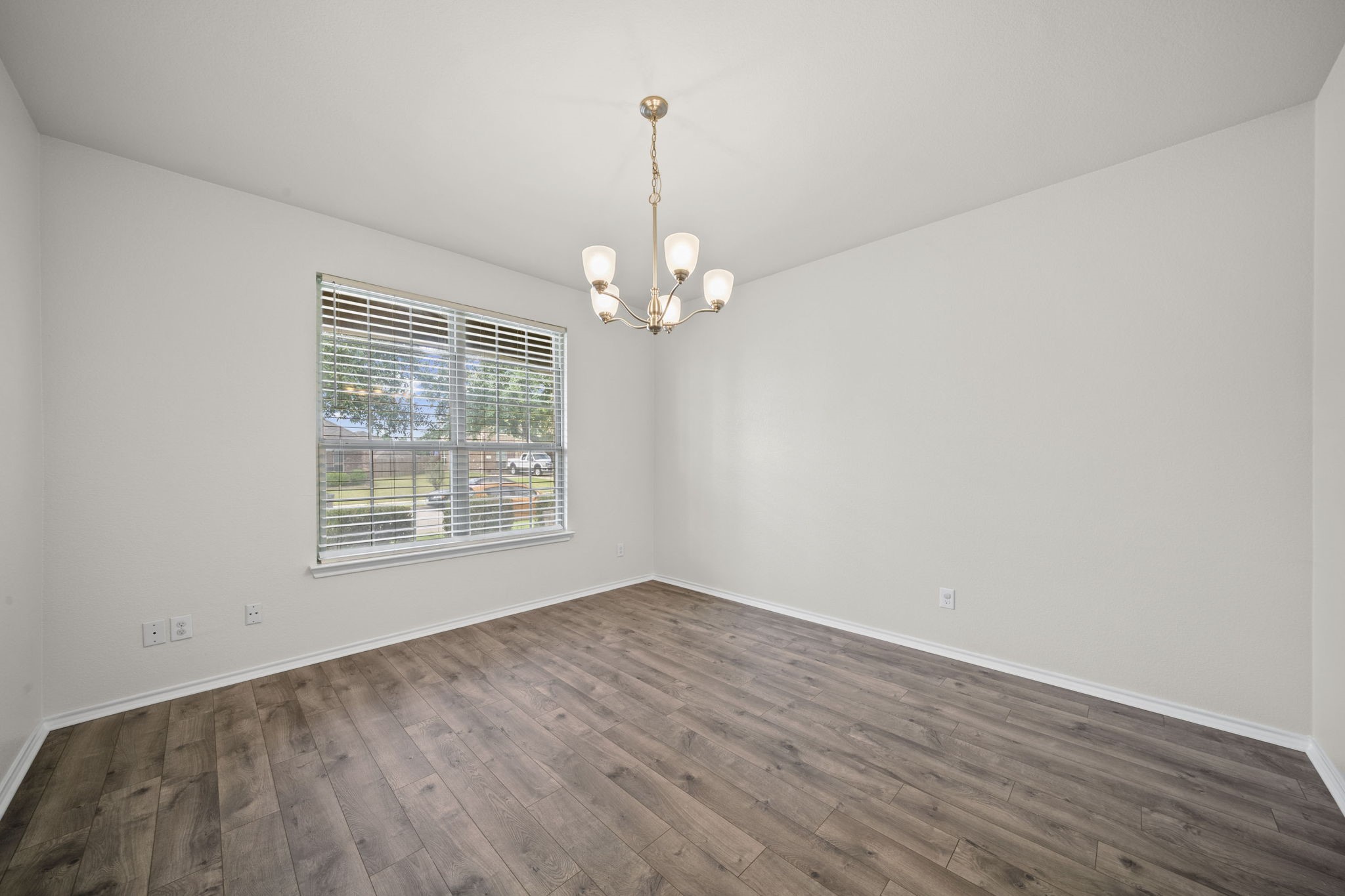 1205 Crest Ridge Drive Glenn Heights TX 75154