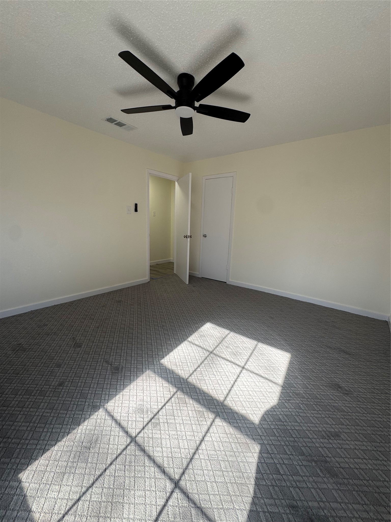 214 E Acheson Street Denison TX 75021