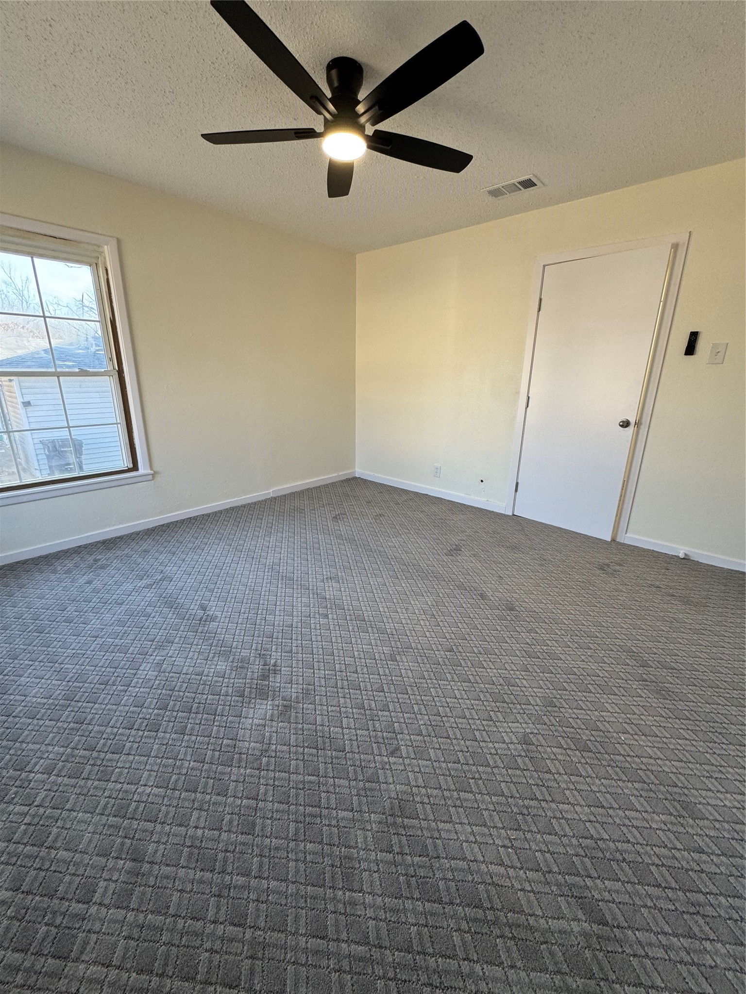 214 E Acheson Street Denison TX 75021