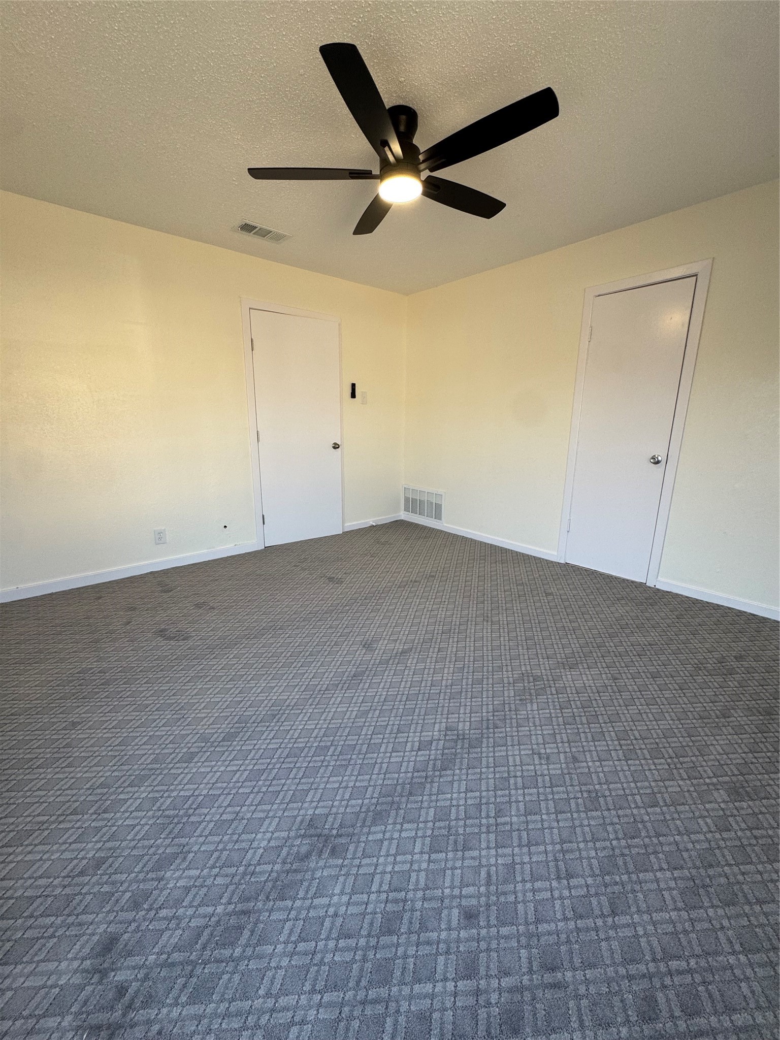 214 E Acheson Street Denison TX 75021