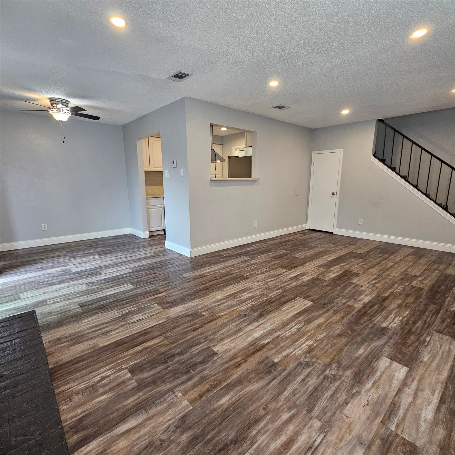 3931 N Garland Avenue Garland TX 75040