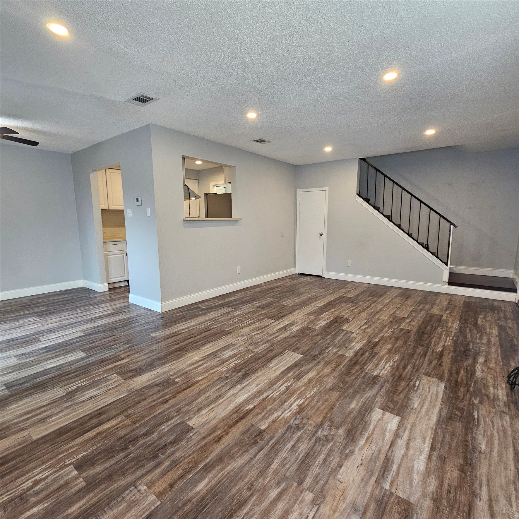 3931 N Garland Avenue Garland TX 75040