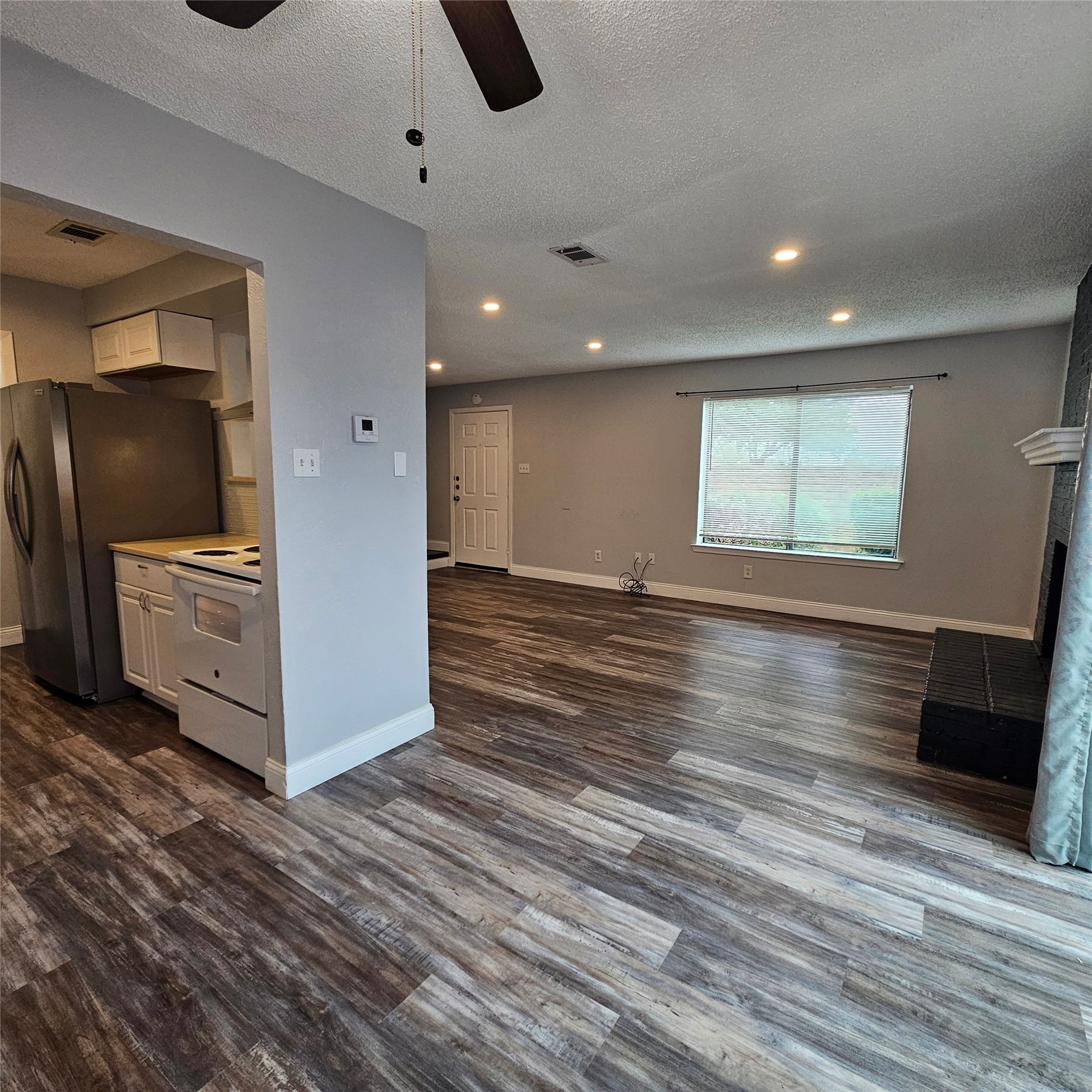 3931 N Garland Avenue Garland TX 75040