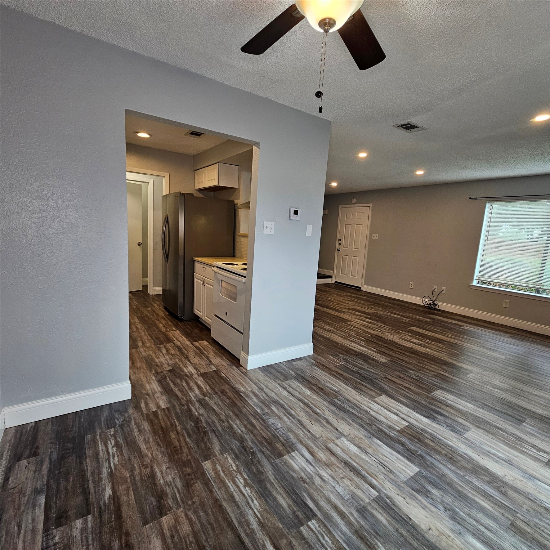 3931 N Garland Avenue Garland TX 75040