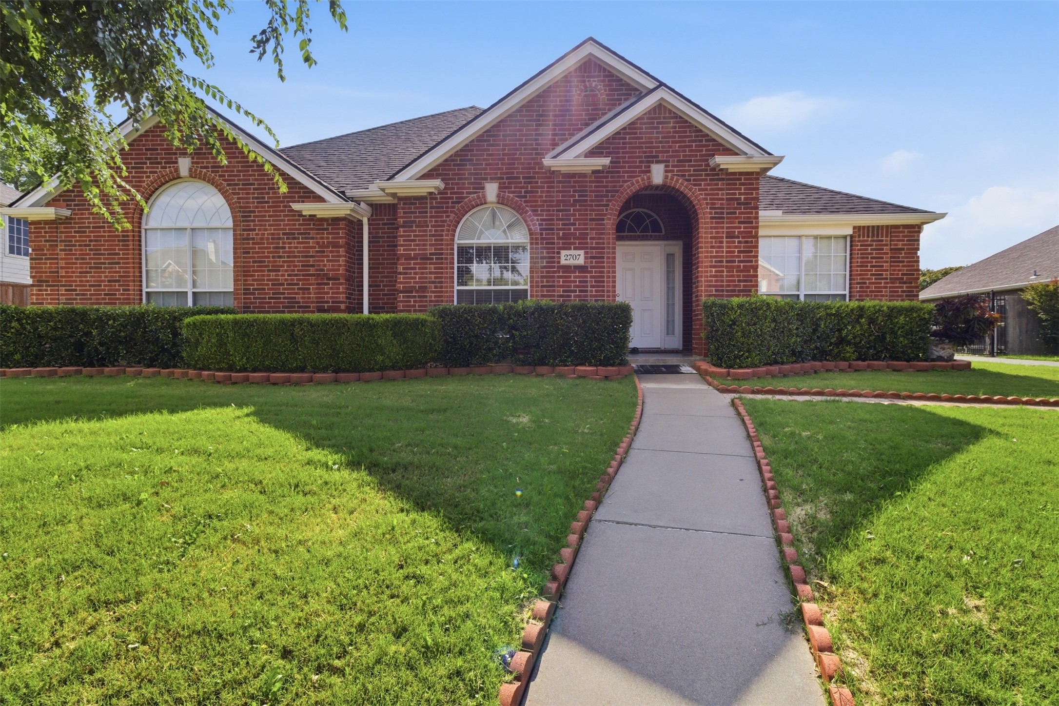 2707 Rocky Creek Drive Mansfield TX 76063