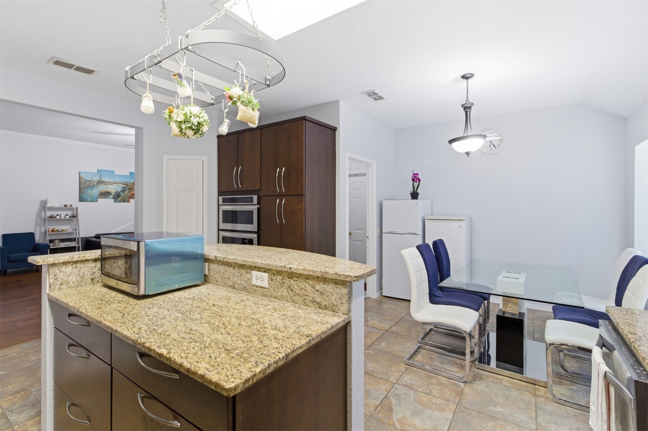 2707 Rocky Creek Drive Mansfield TX 76063