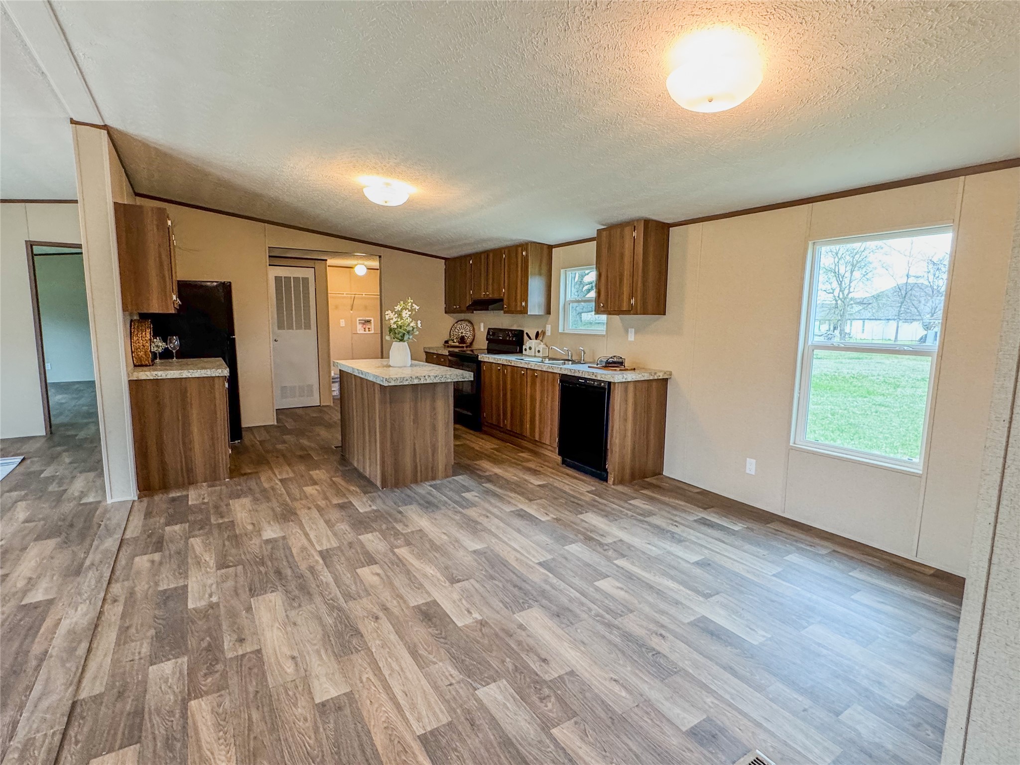 256 County Road 3101 Greenville TX 75402