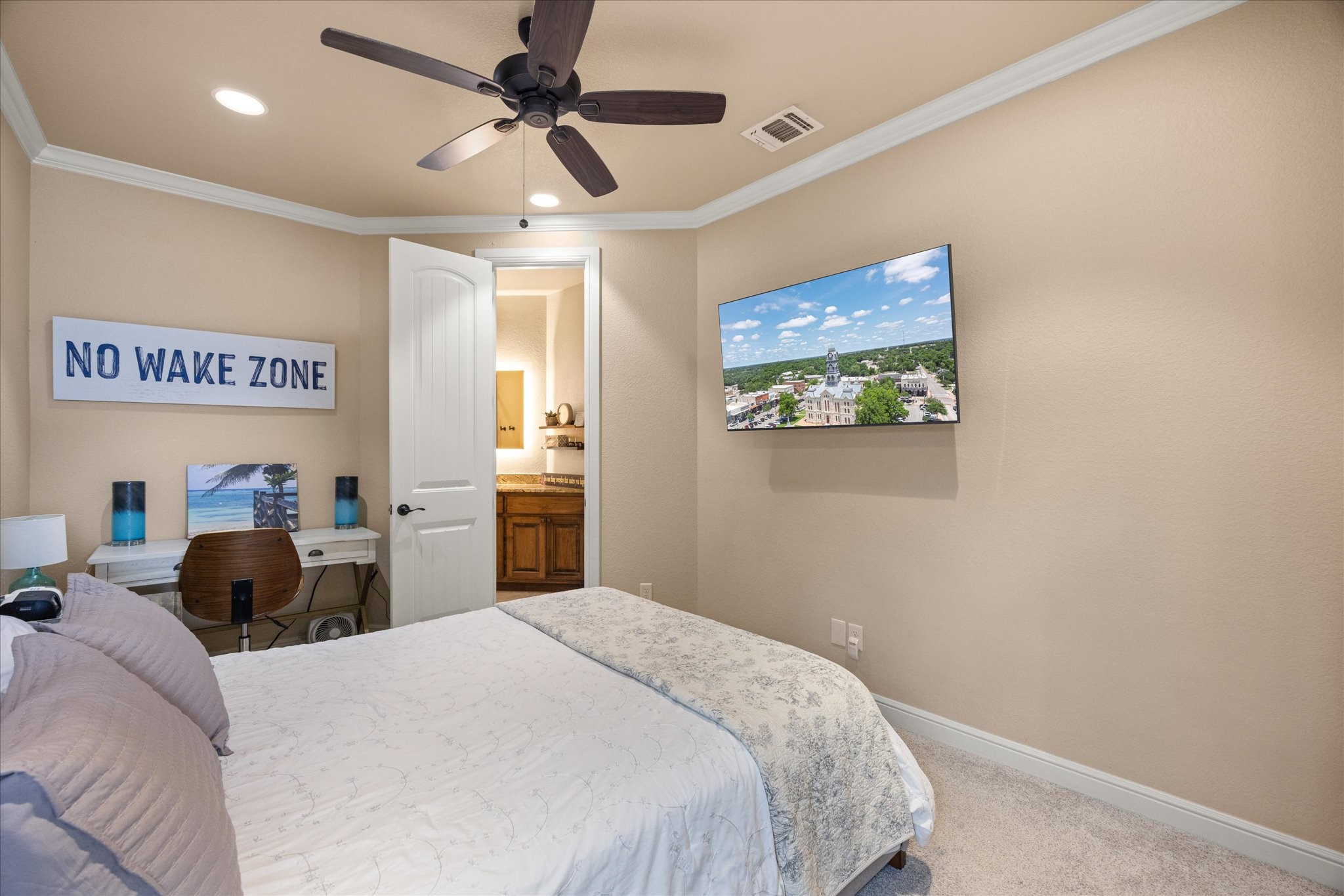 401 E Pearl Street Granbury TX 76048