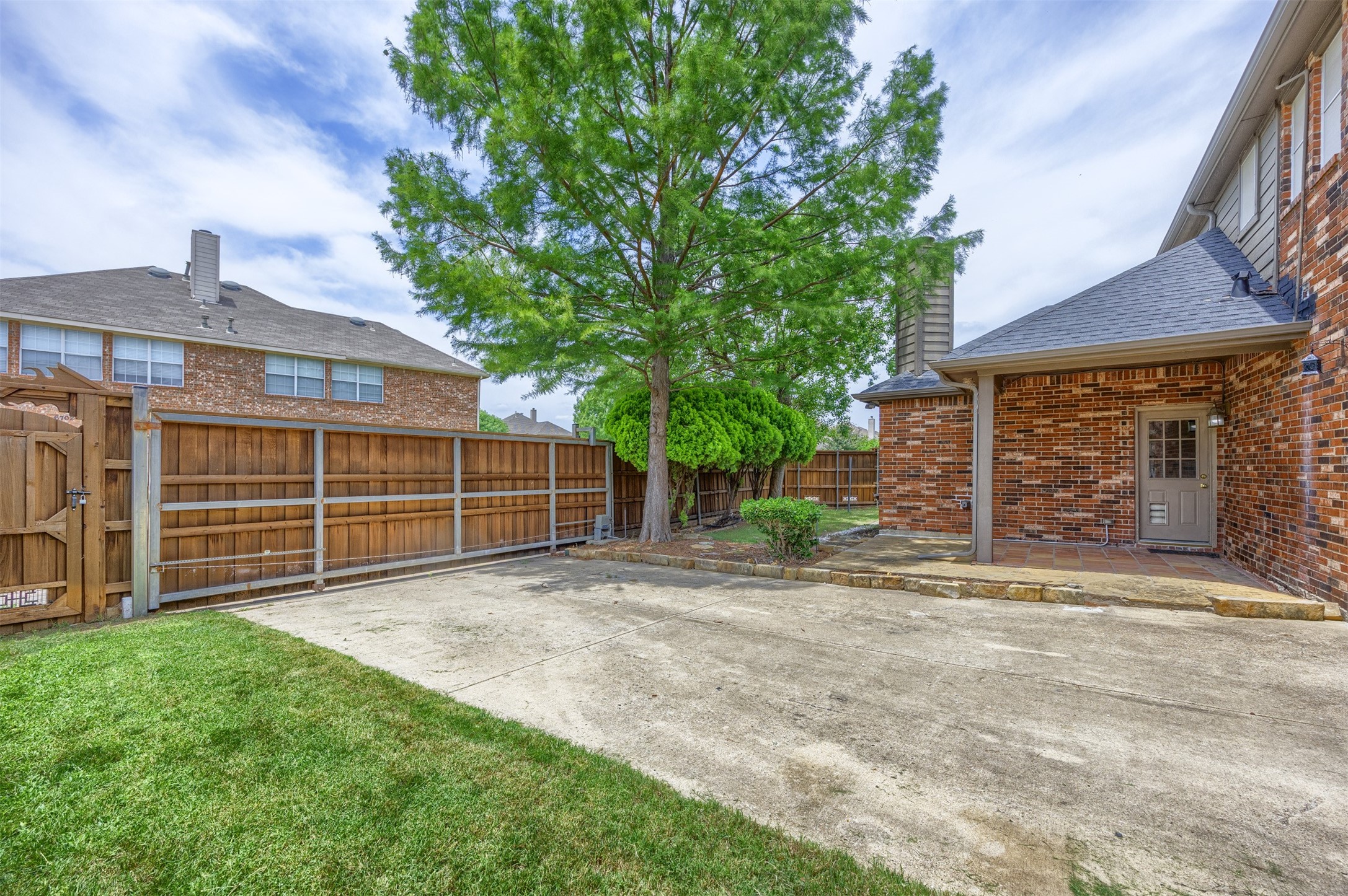 6609 Amesbury Lane Rowlett TX 75089