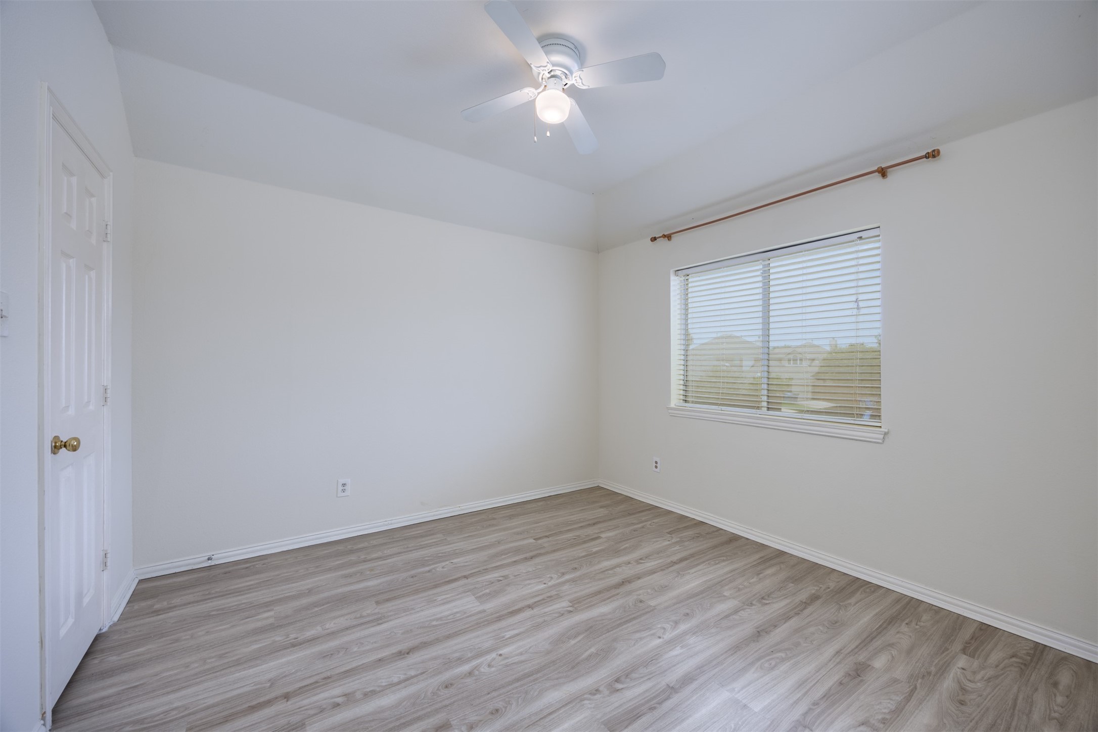 6609 Amesbury Lane Rowlett TX 75089