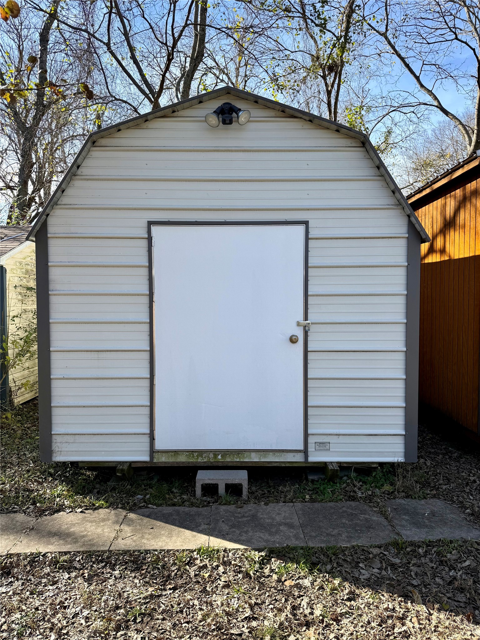 1402 S Montgomery Street Sherman TX 75090