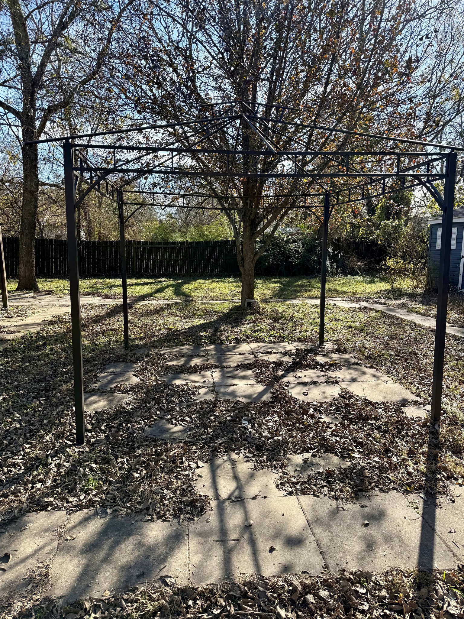 1402 S Montgomery Street Sherman TX 75090