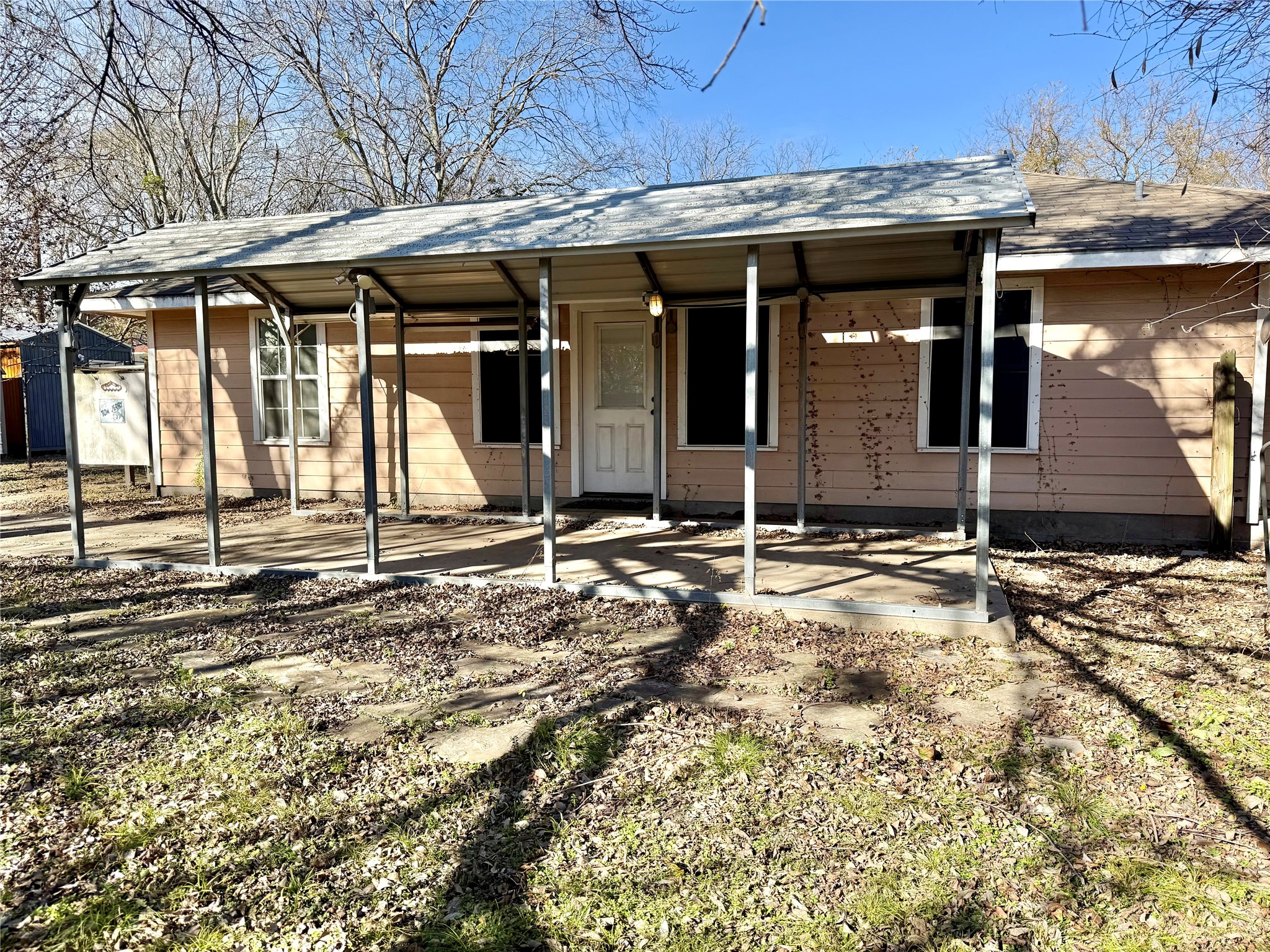 1402 S Montgomery Street Sherman TX 75090