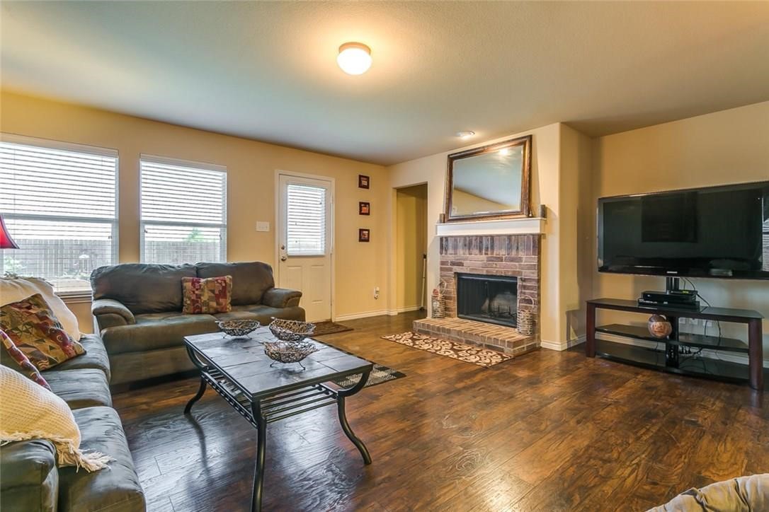 8832 Elk Creek Lane Fort Worth TX 76123