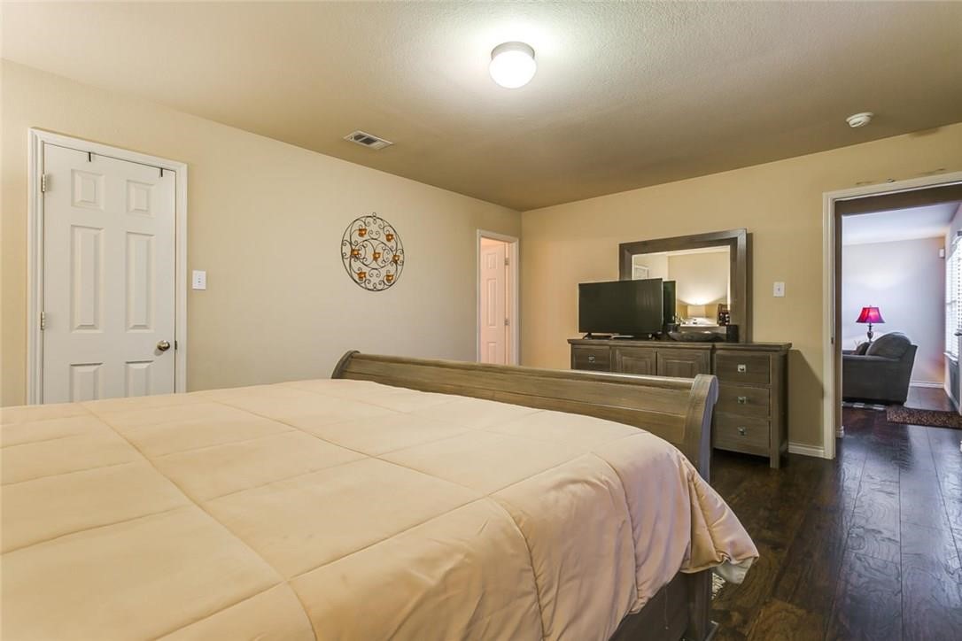 8832 Elk Creek Lane Fort Worth TX 76123