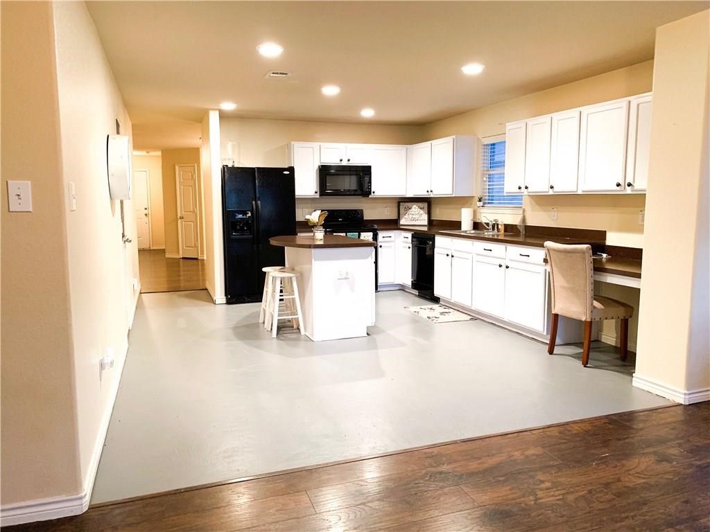 8832 Elk Creek Lane Fort Worth TX 76123