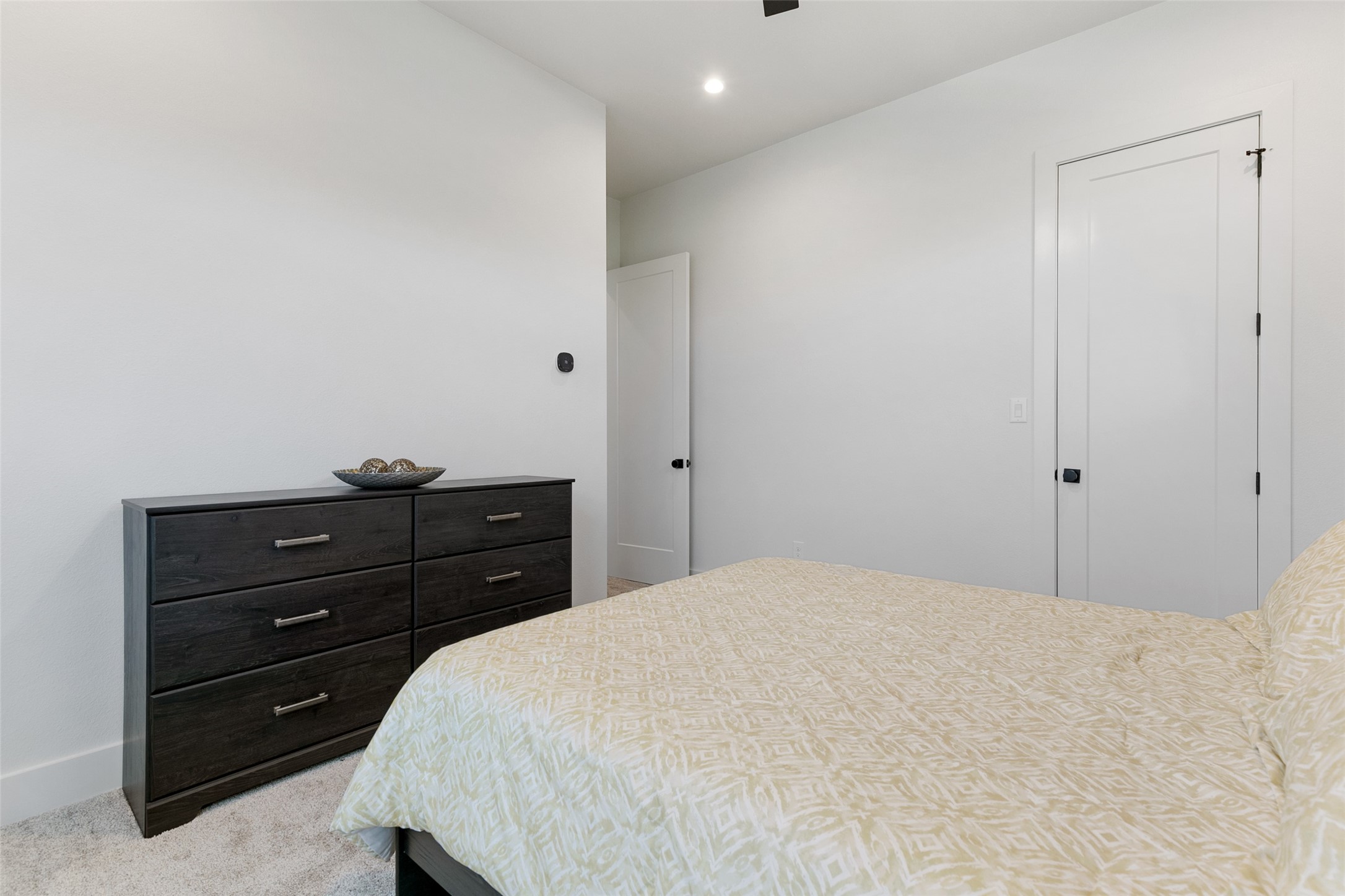 2513 N Winnetka Avenue Dallas TX 75212