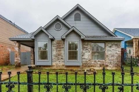 10611 Woodleaf Drive Dallas TX 75227