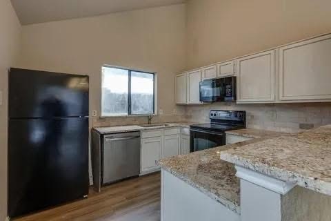 10611 Woodleaf Drive Dallas TX 75227