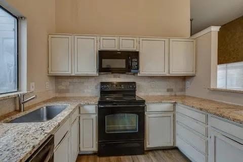 10611 Woodleaf Drive Dallas TX 75227