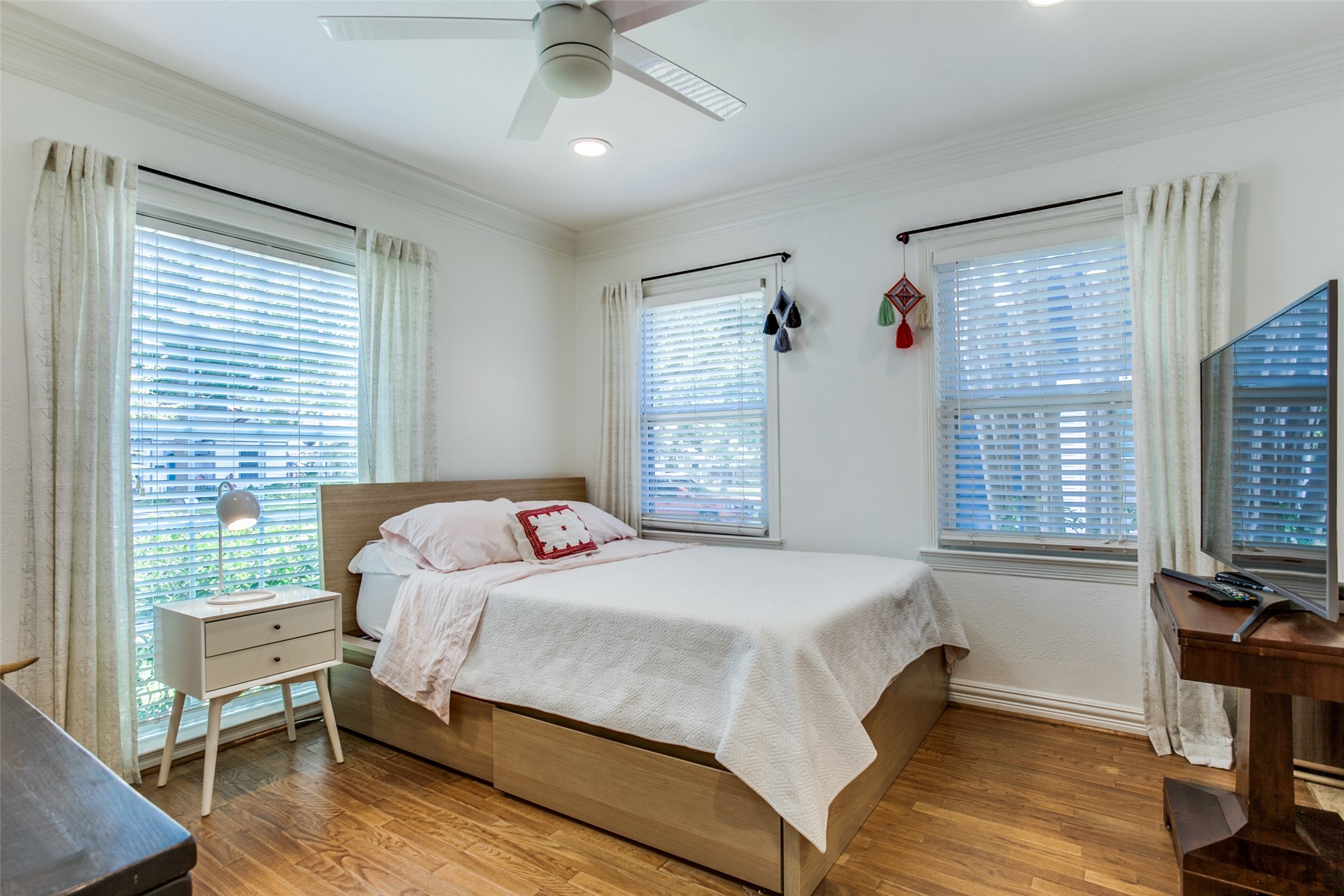 8619 Angora Street Dallas TX 75218