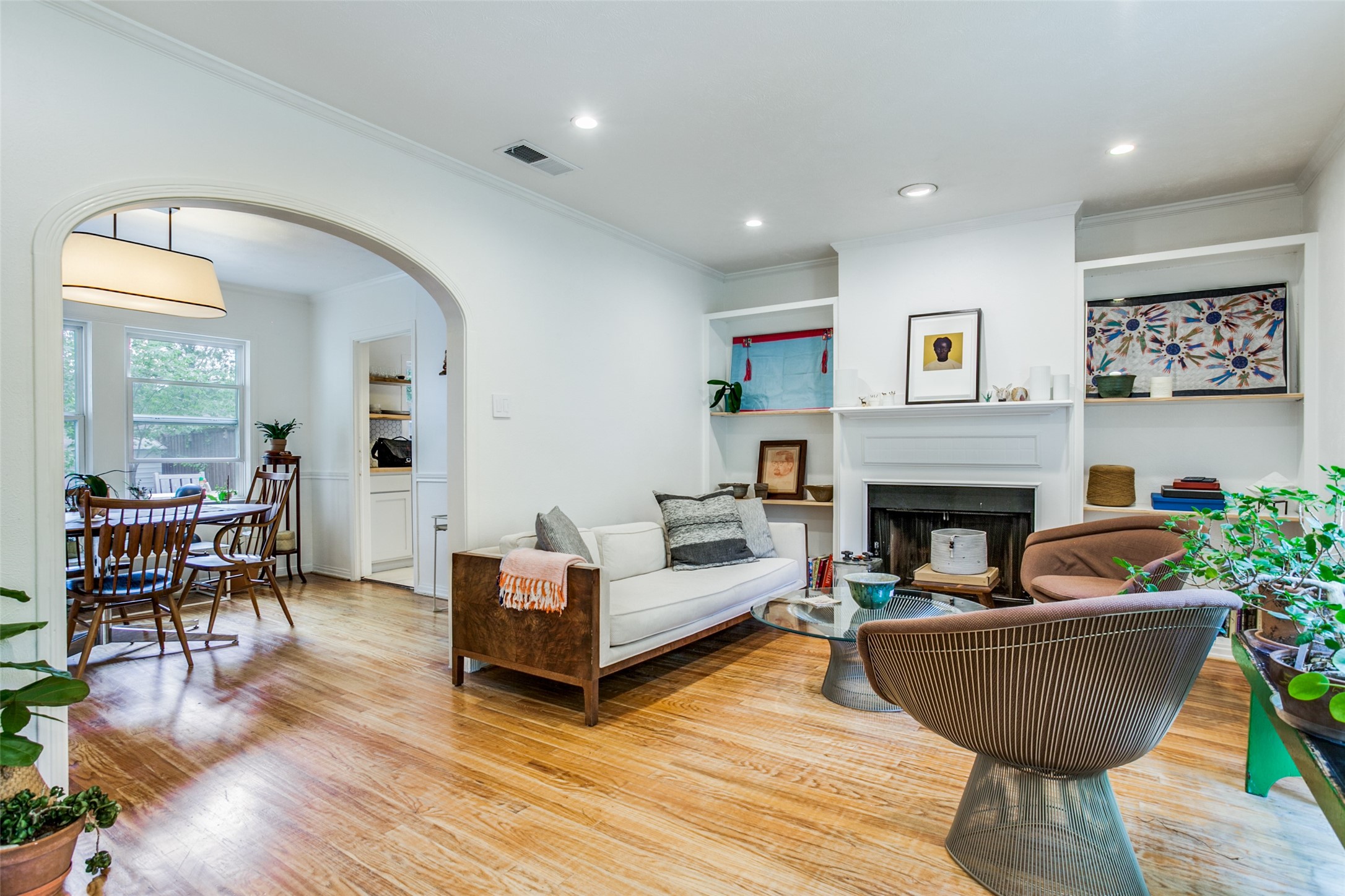 8619 Angora Street Dallas TX 75218