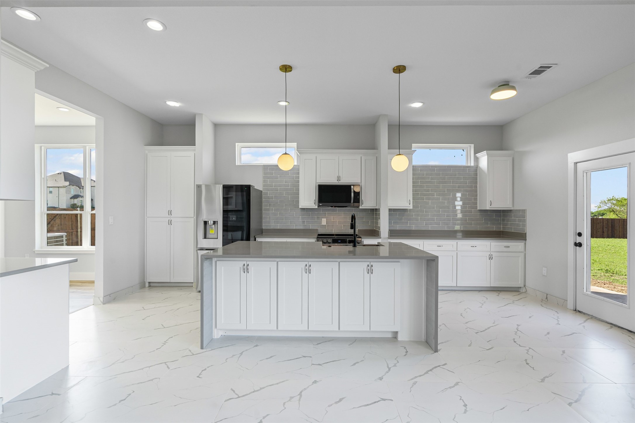 681 Davenport Drive Waxahachie TX 75167
