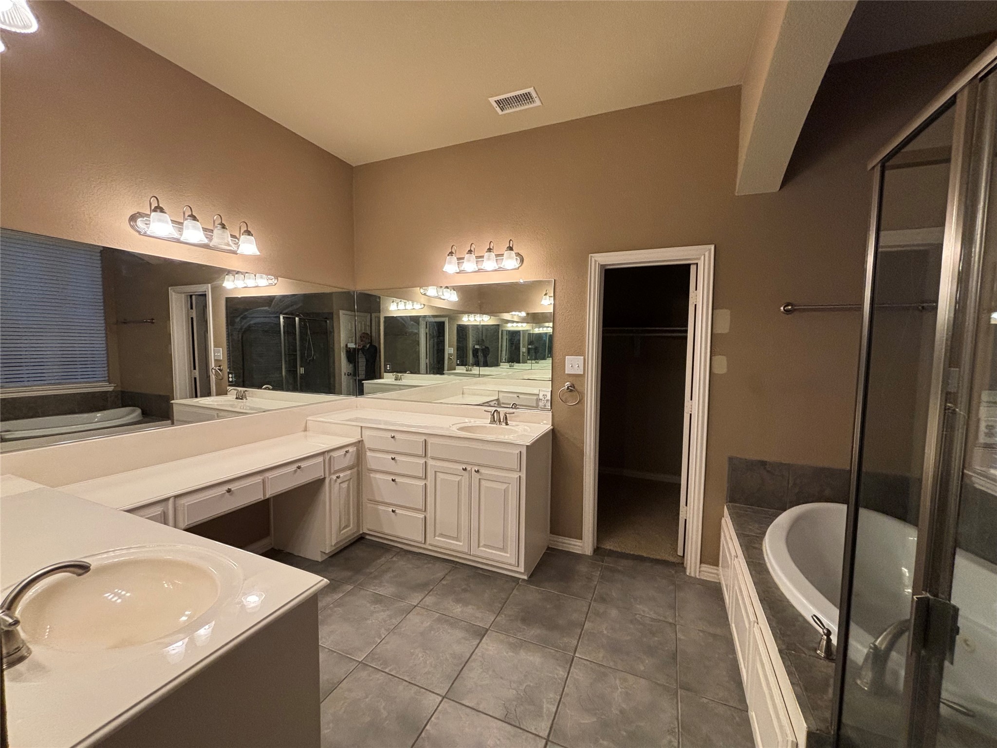 7812 Edgeglen Trail Sachse TX 75048
