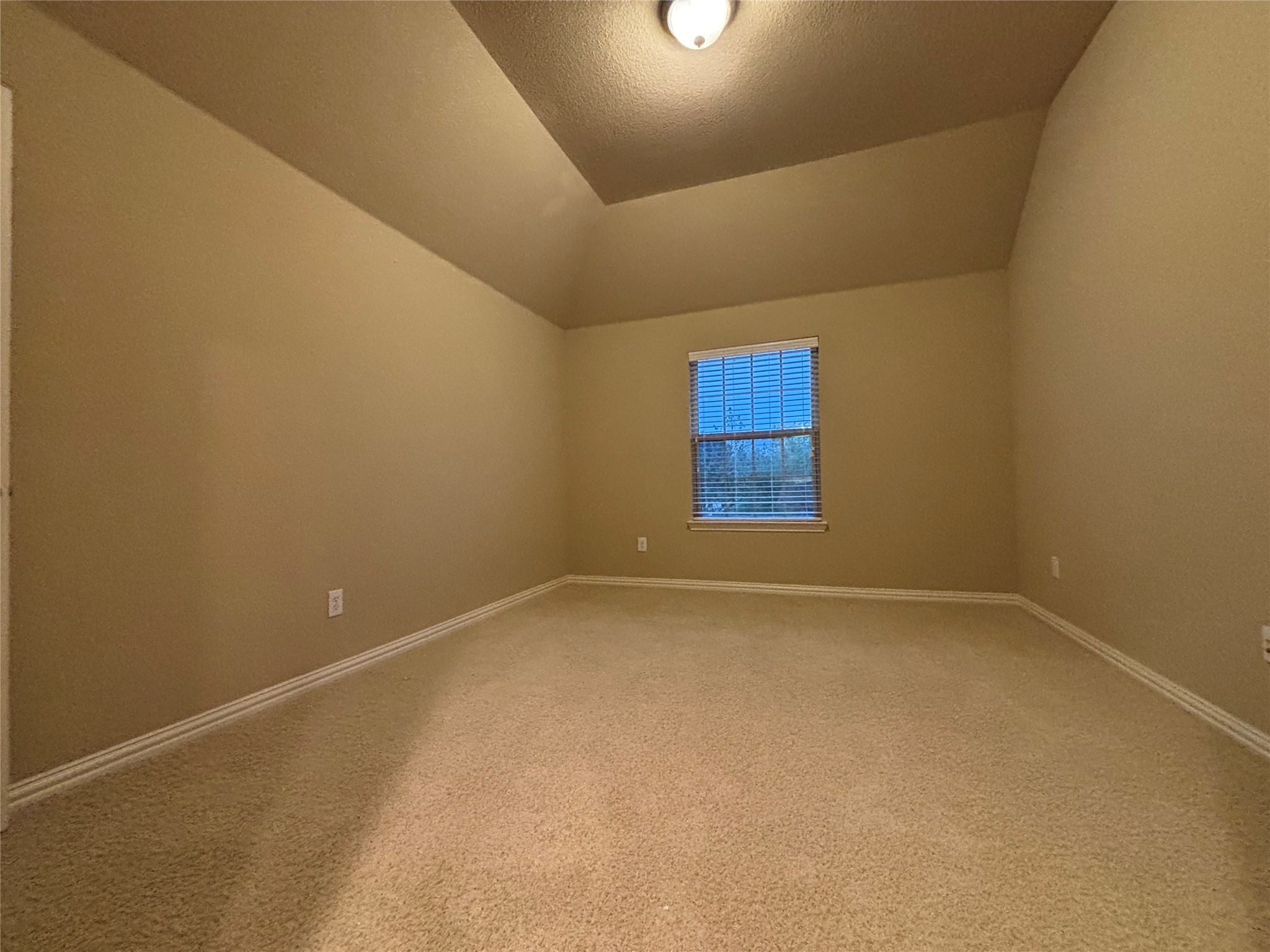 7812 Edgeglen Trail Sachse TX 75048