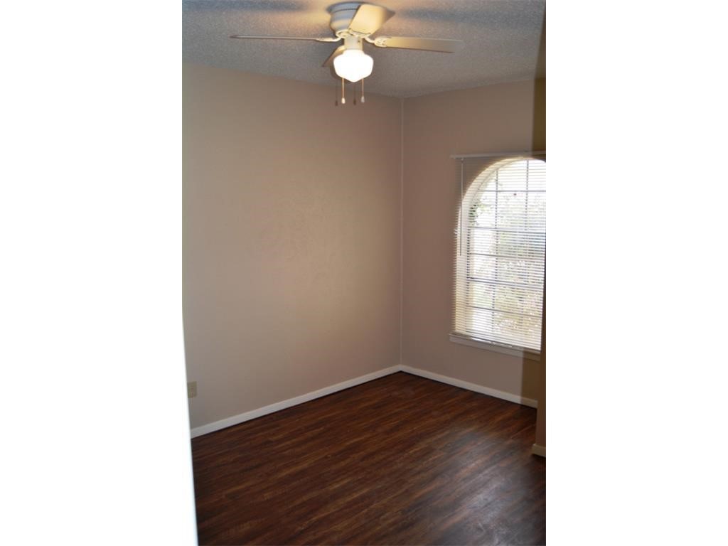 516 Billie Ruth Lane Hurst TX 76053