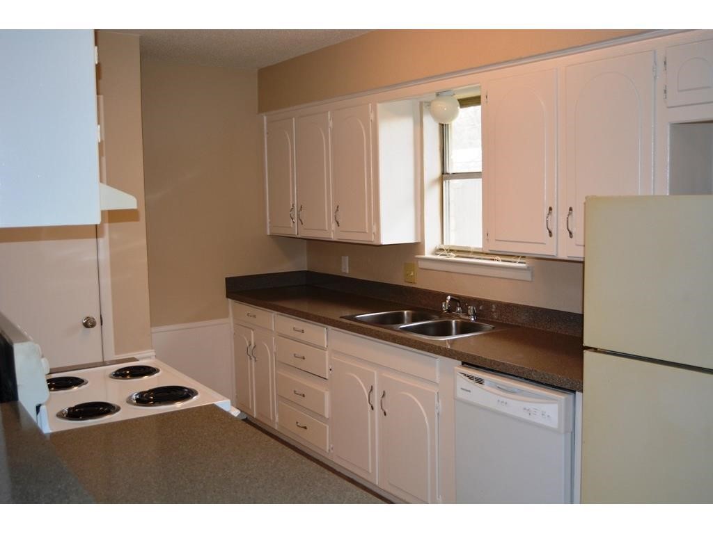 516 Billie Ruth Lane Hurst TX 76053