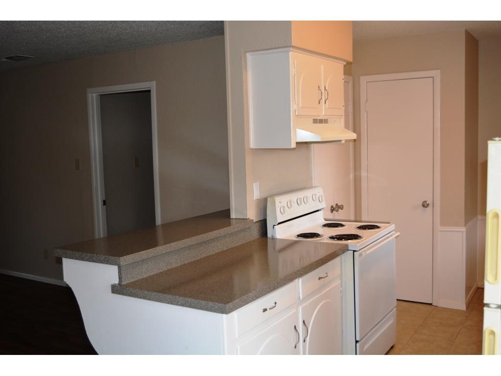 516 Billie Ruth Lane Hurst TX 76053
