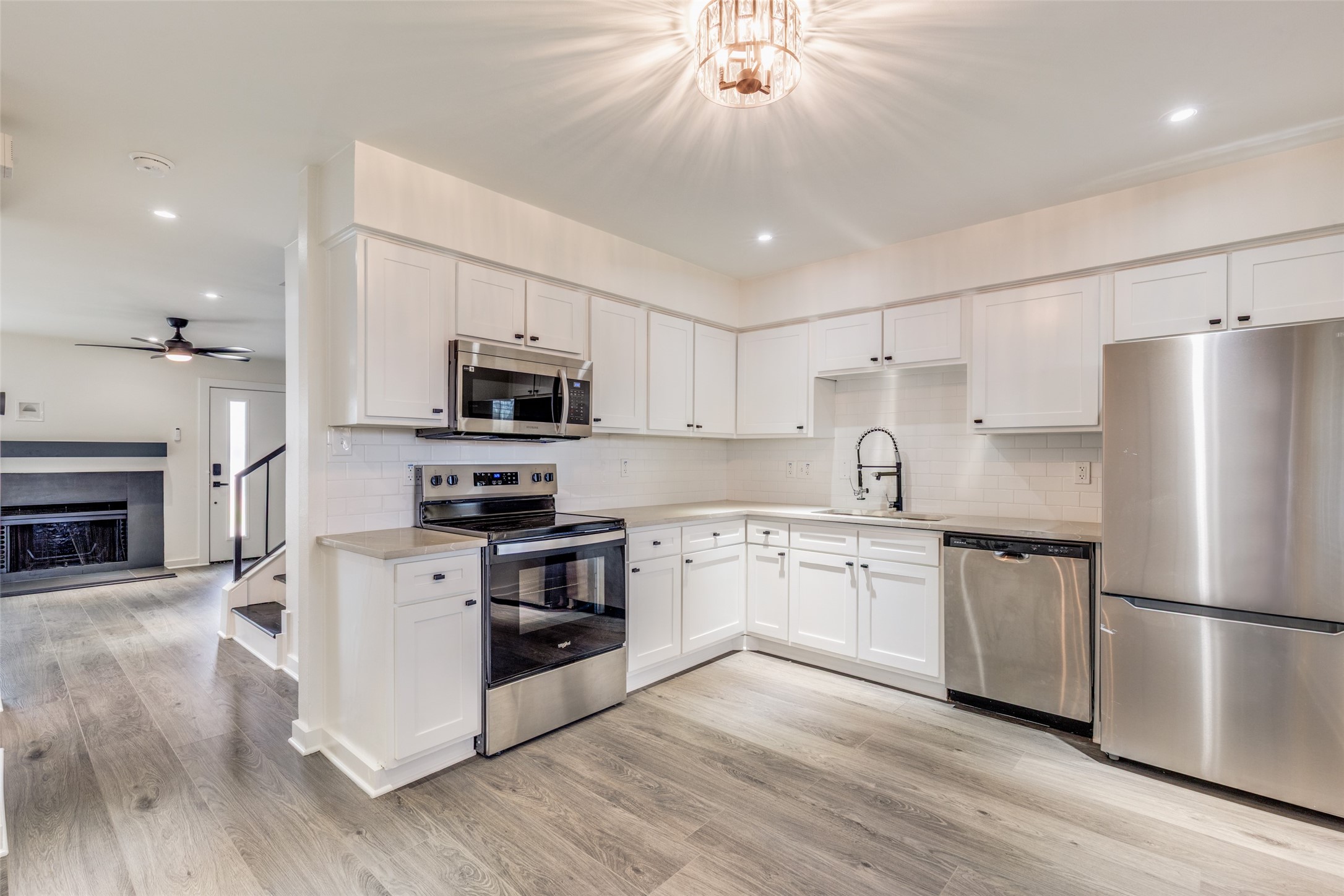2228 Colony Court Dallas TX 75235